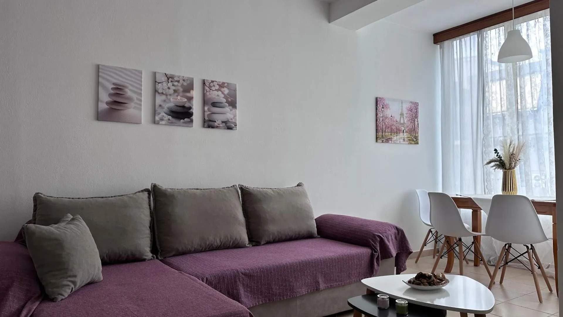 Vespa Apartment סרנדה